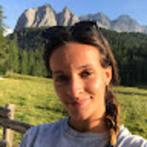 Meet your Posher, Vanessa